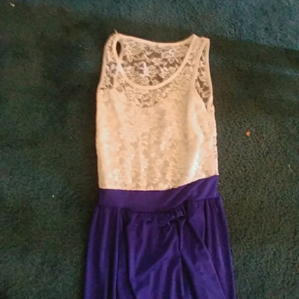 A lace top long navy blue and white dress